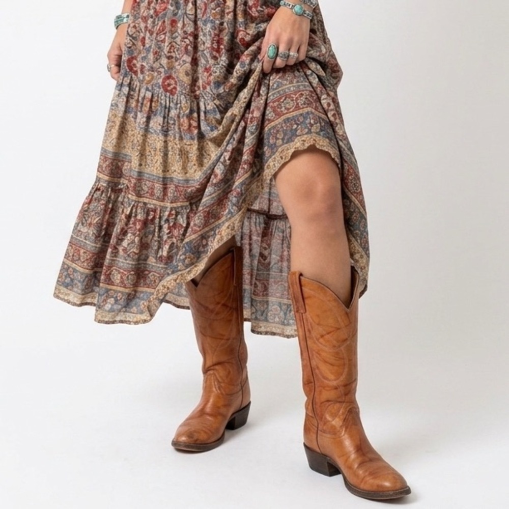 70’s Vintage HONDO 8D Tan Leather Tall Western Coastal Cowboy Boot Rodeo Boho